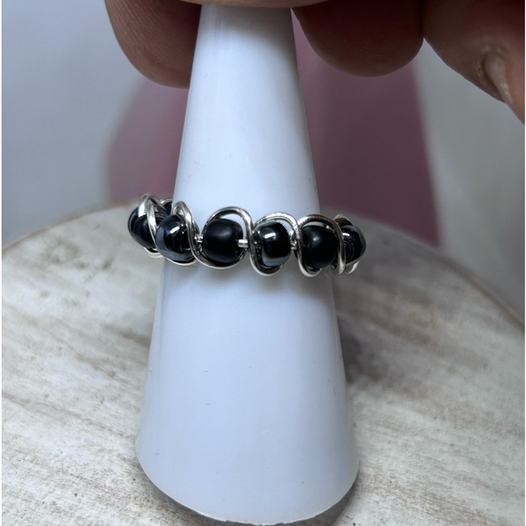 Handmade wire beaded rings - Picture 7 of 14